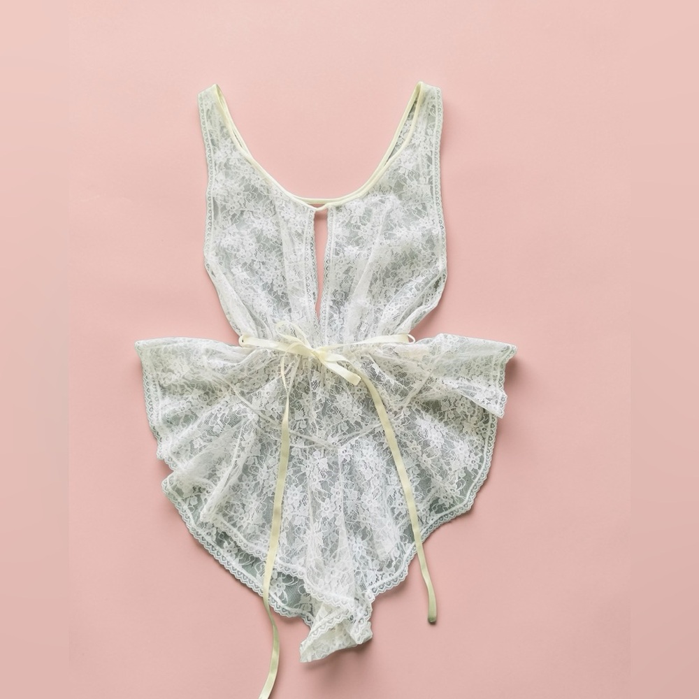 Vintage 70S Lace Baby Doll White Romper JC Penny Size Small NWOT